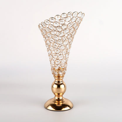 Elegant Candle Holder Decoration